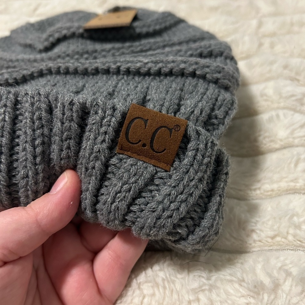 NWT C.C. Toque - Picture 3 of 7
